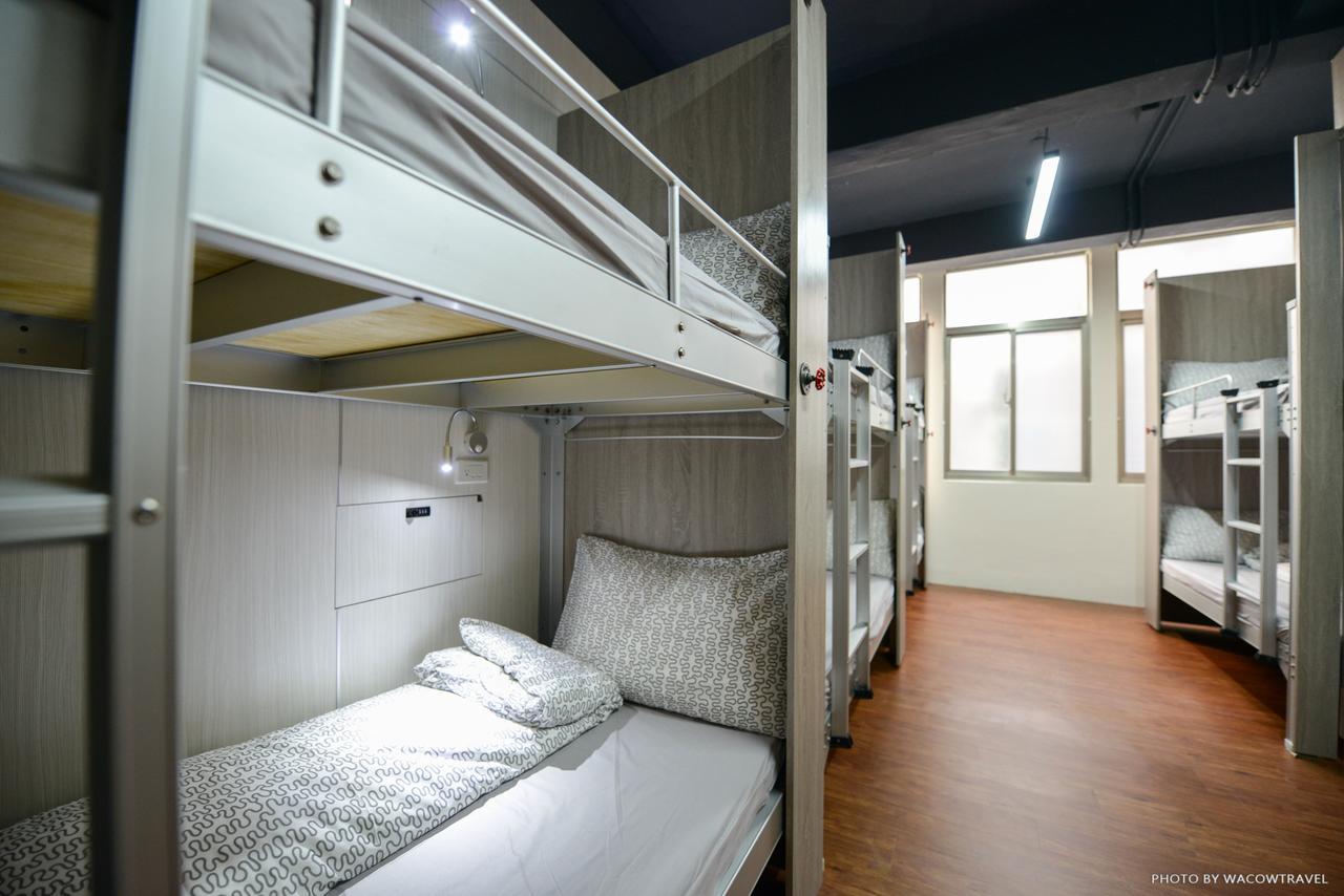 Rest Backpacker Hostel Tainan Exterior foto